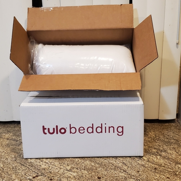 Tulo Fiber Bedding Pillow (1 Individual Pillow/Not a Set) - Picture 4 of 10